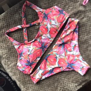 Kulani Kinis Bikini Set